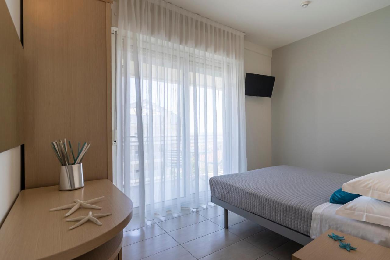 Hotel Constellation Rimini Eksteriør bilde